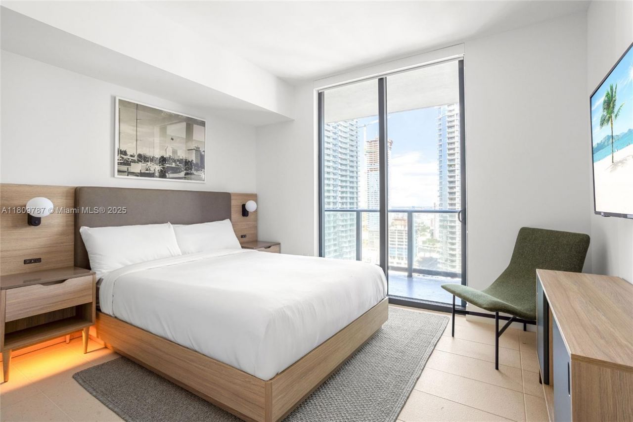 159 NE 6th St, Unit 2901, Miami, FL 33132 Photo