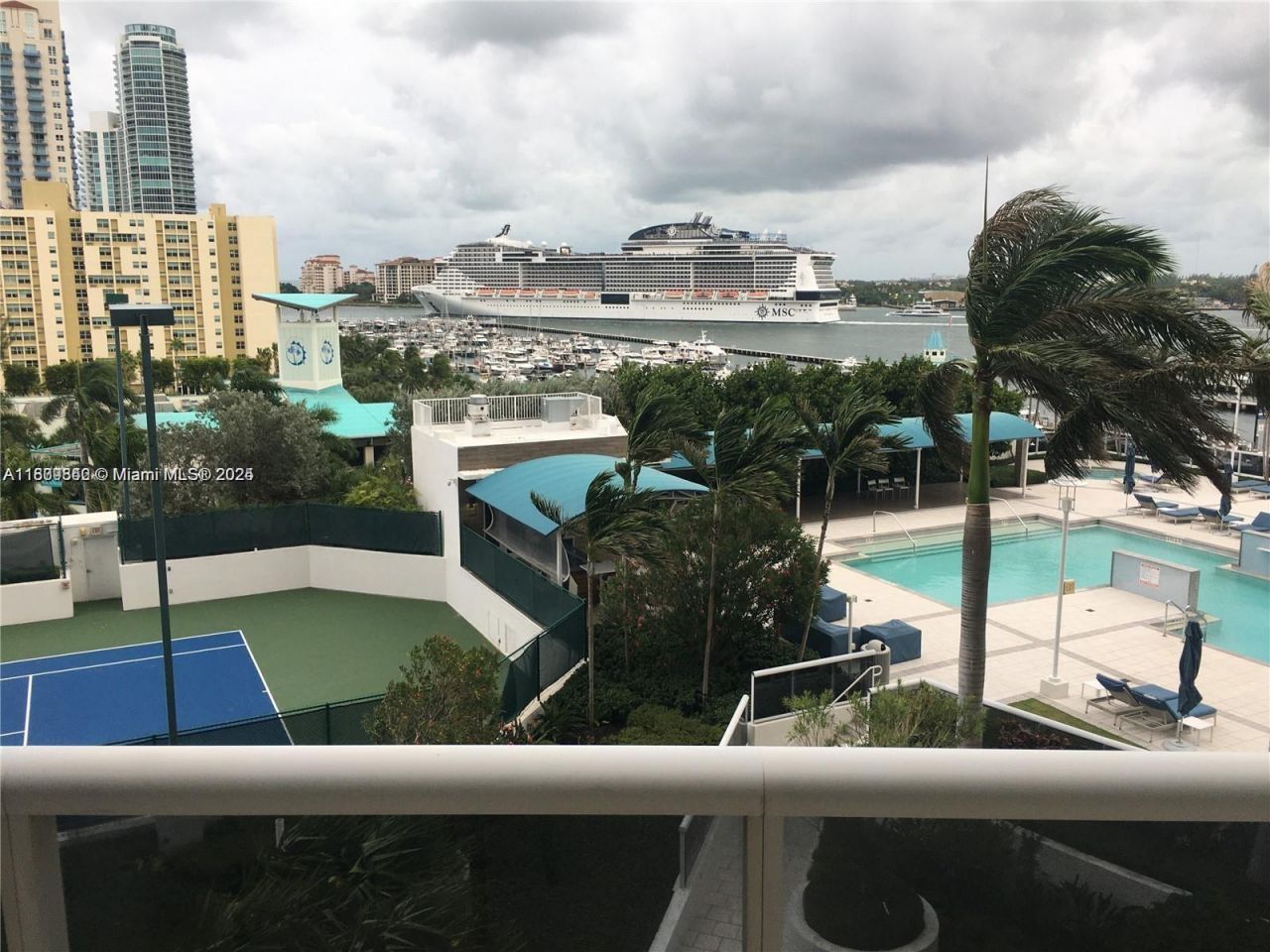 400 Alton Rd, Unit 808, Miami Beach, FL 33139 Photo