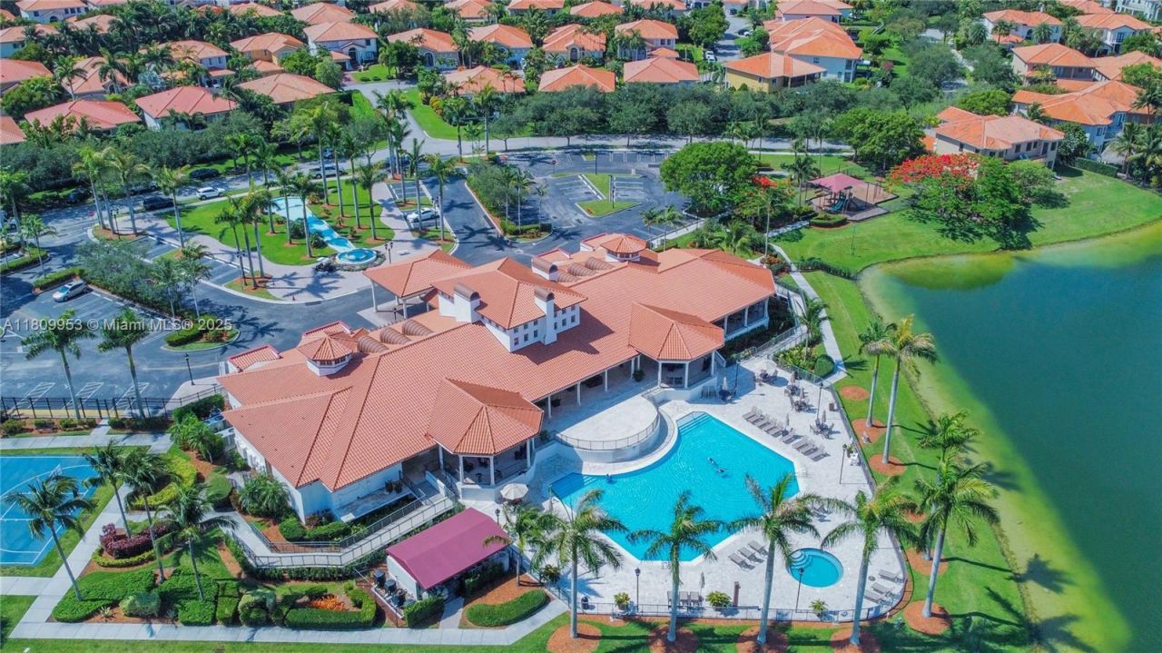 7753 SW 193rd St, Cutler Bay, FL 33157 Photo