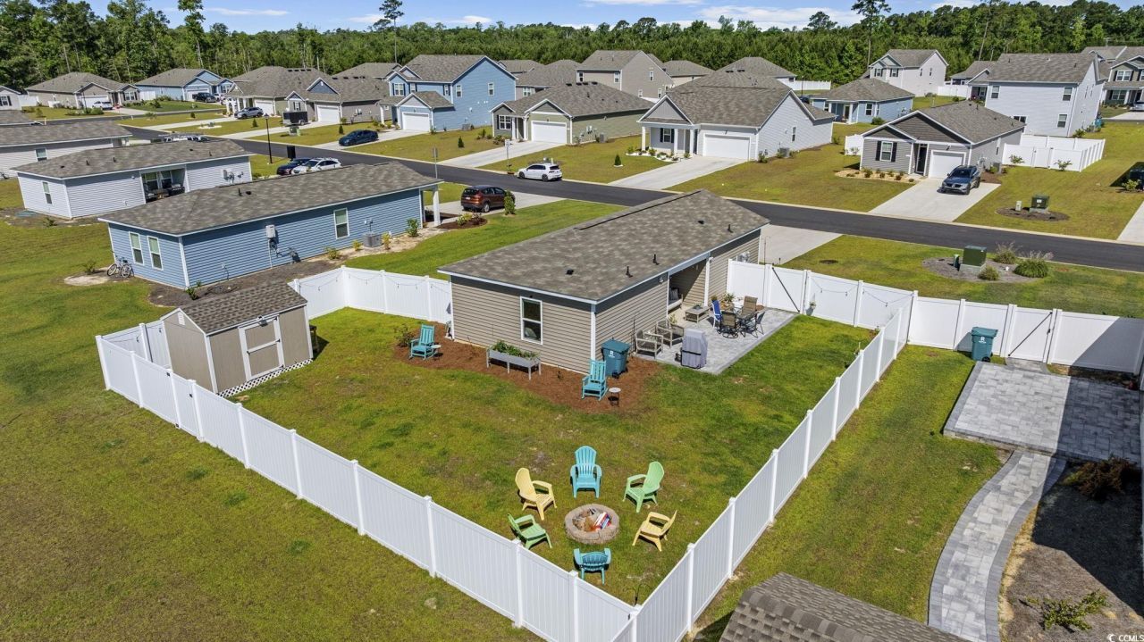 924 Akron St. Photo 32