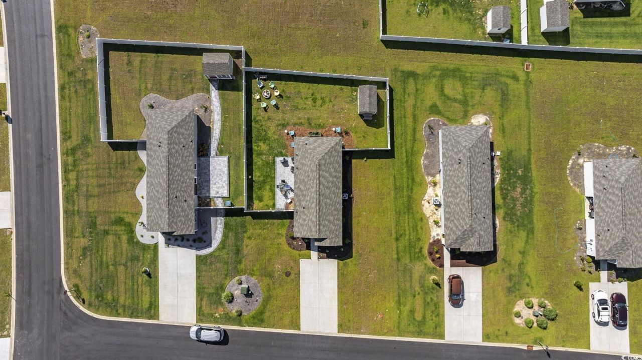 924 Akron St. Photo 33