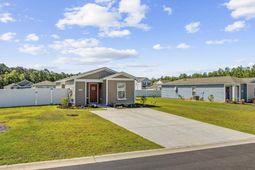 924 Akron St. photo 4