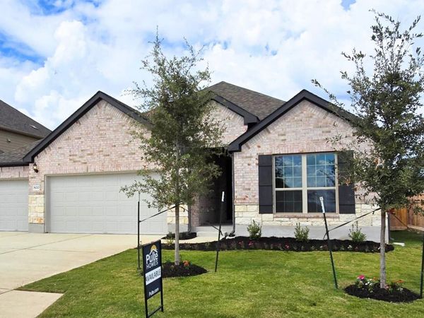 800 Crescent View DR, Georgetown, TX 78628