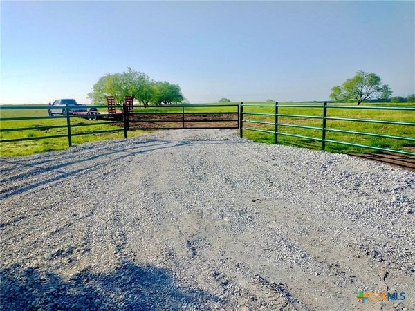 Tract 8 Fm 339, Mount Calm, TX 76673