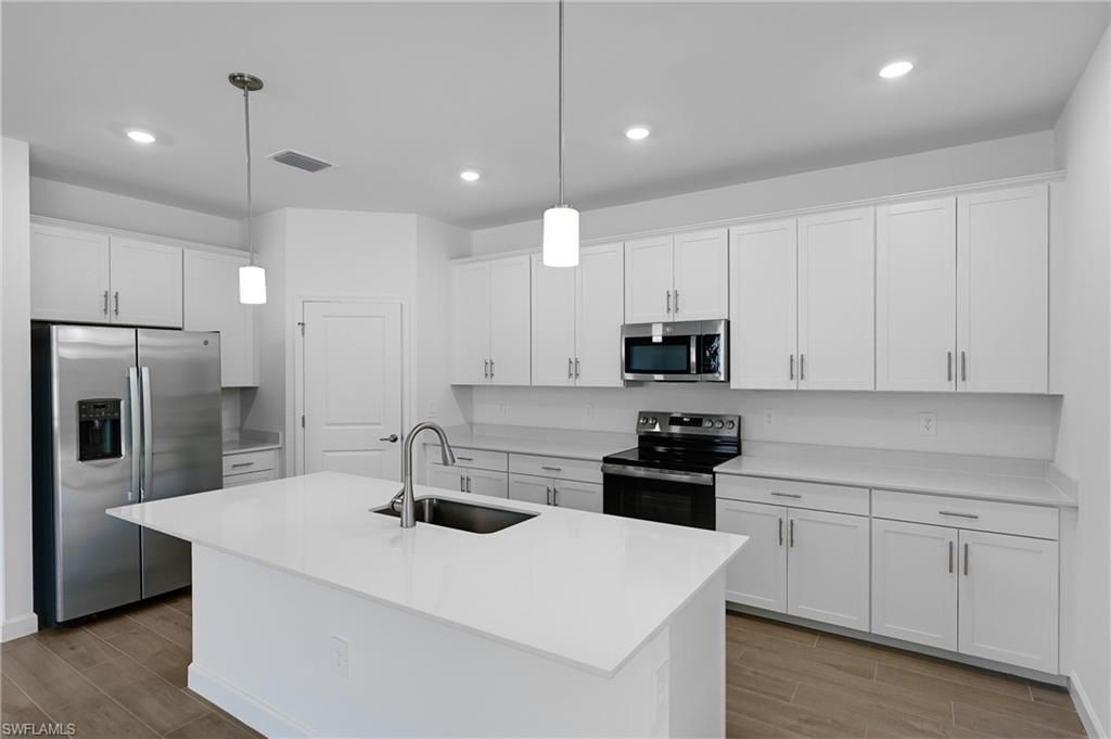 17581 Saddleback Loop, North Fort Myers, FL 33917 Photo