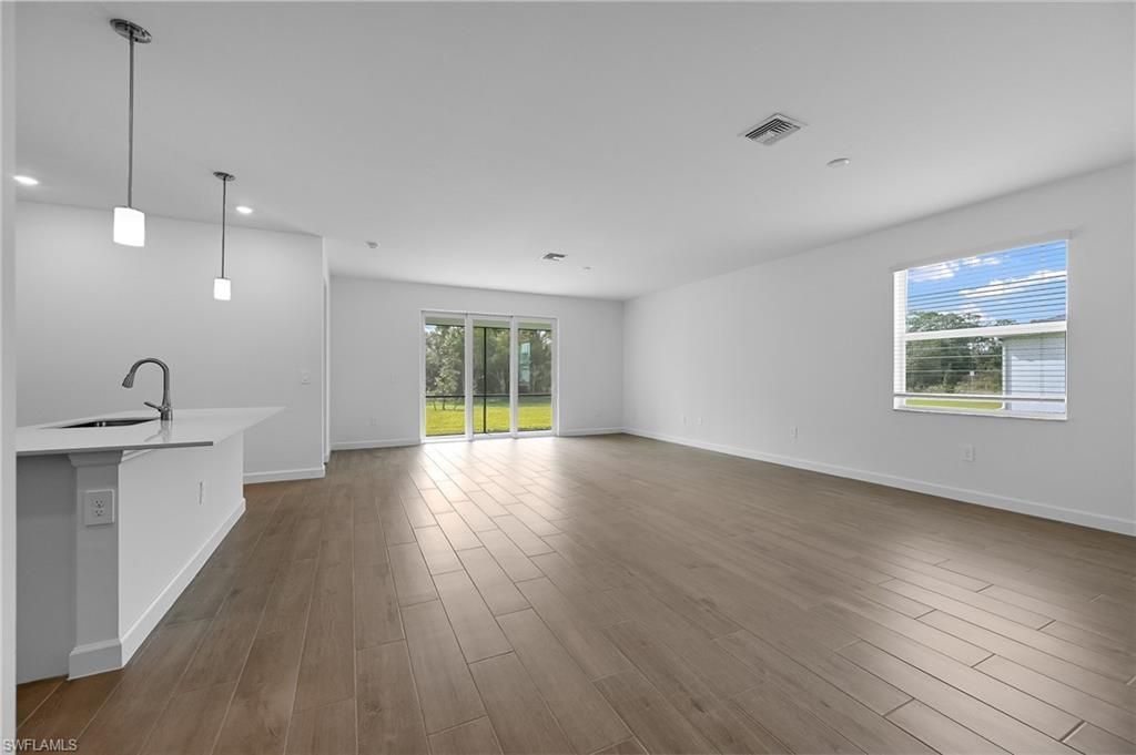 17581 Saddleback Loop, North Fort Myers, FL 33917 Photo