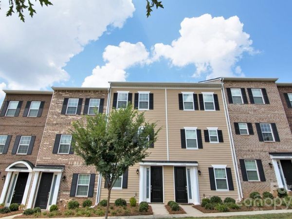 10154 Enniscrone Road, Unit Broad, Pineville, NC 28134