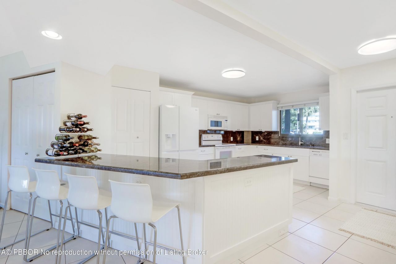 3525 S Ocean Boulevard, Unit 108, Palm Beach, FL 33480 Photo