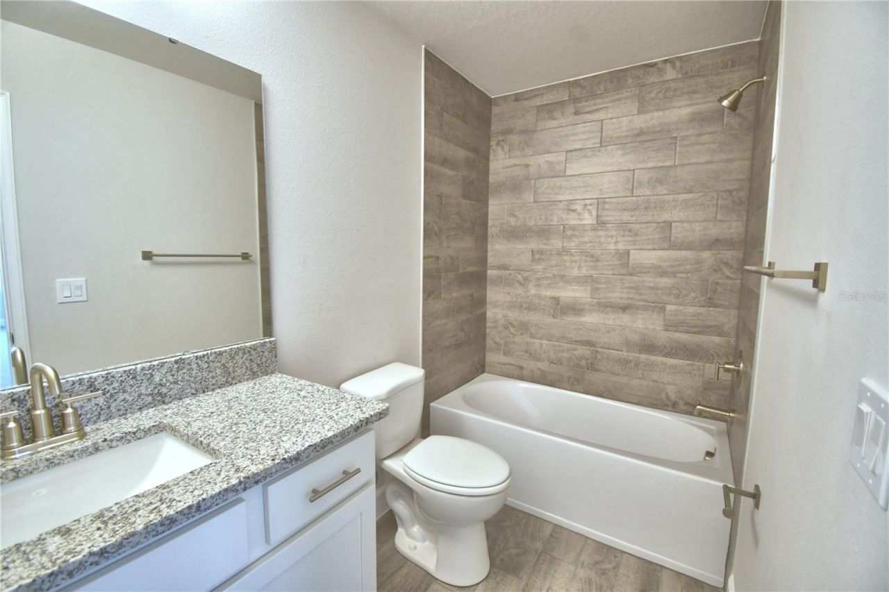 4449 Juliana Lake Drive, Auburndale, FL 33823 Photo