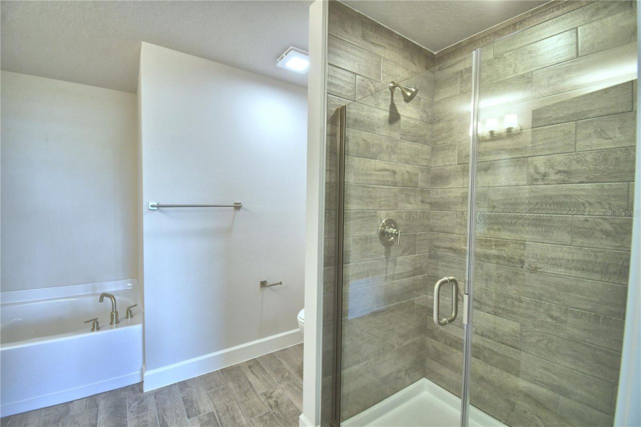 4449 Juliana Lake Drive, Auburndale, FL 33823 Photo