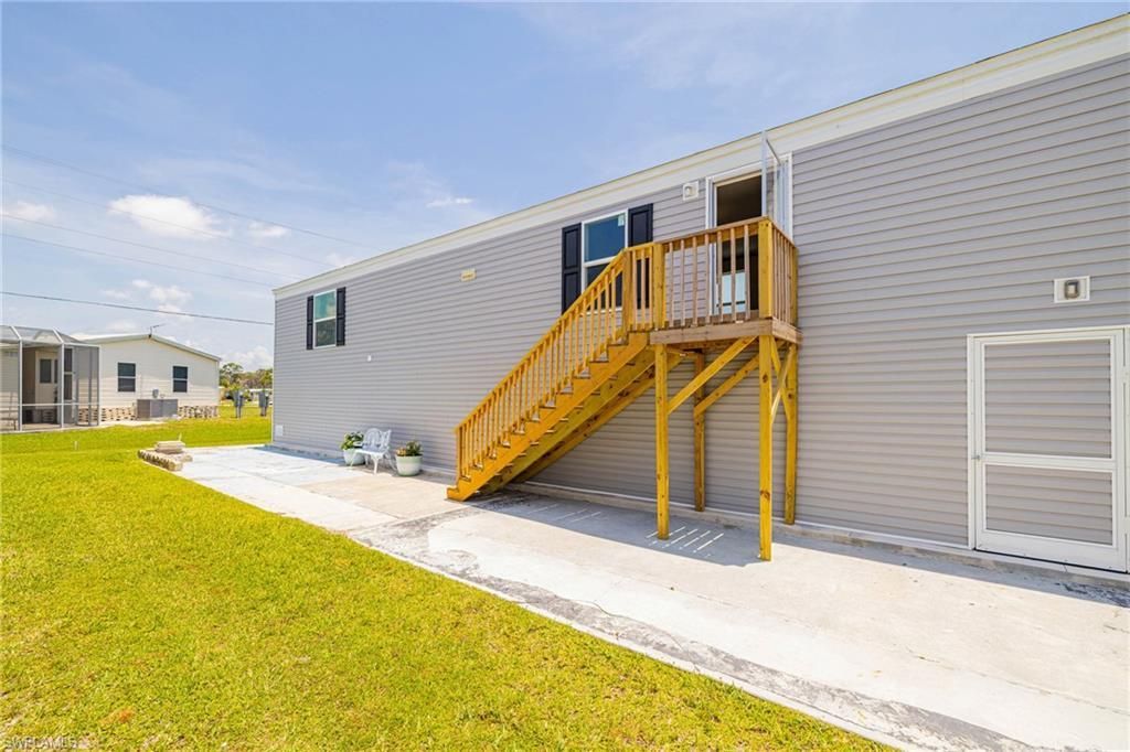 20751 Garden Dr, Estero, FL 33928 Photo