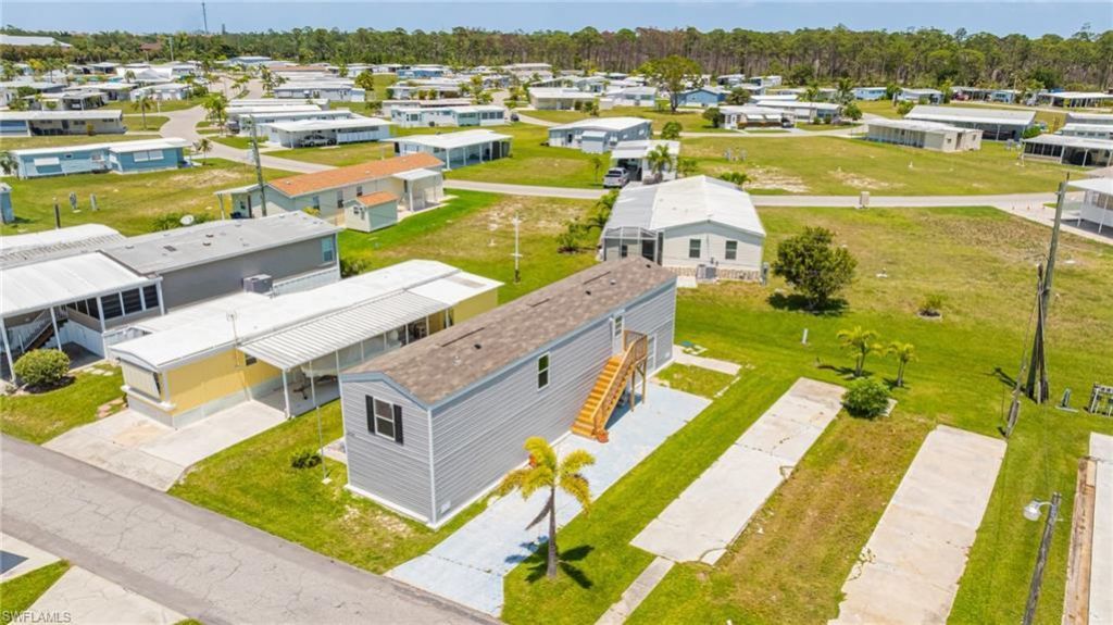 20751 Garden Dr, Estero, FL 33928 Photo