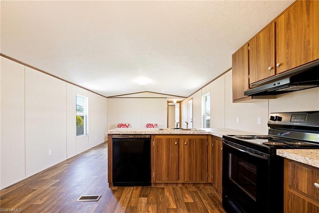 20751 Garden Dr, Estero, FL 33928 Photo