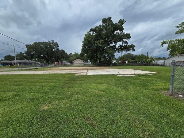 15212 HIGHWAY 90 Highway, Paradis, LA 70080