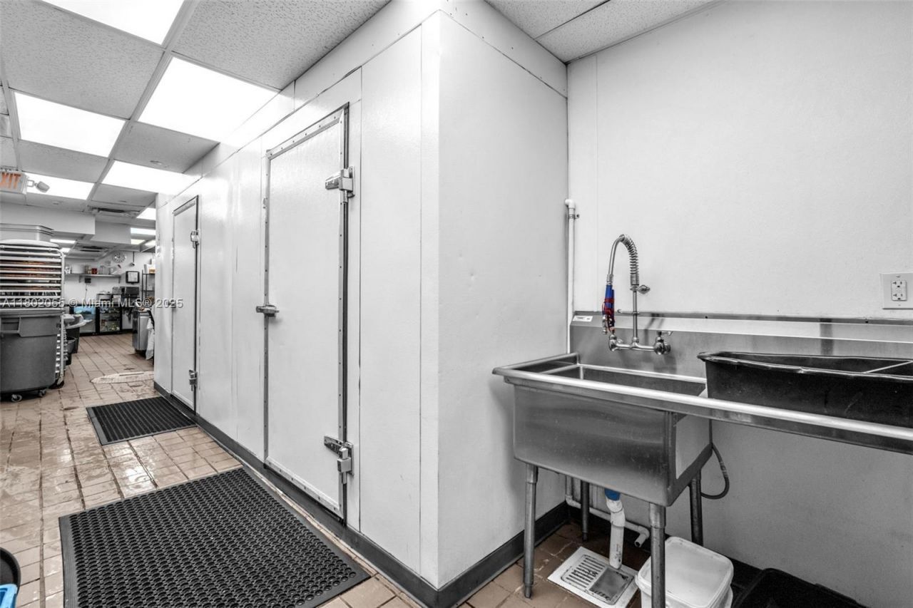 511 SE 5th Ave (restaurant), Fort Lauderdale, FL 33301 Photo