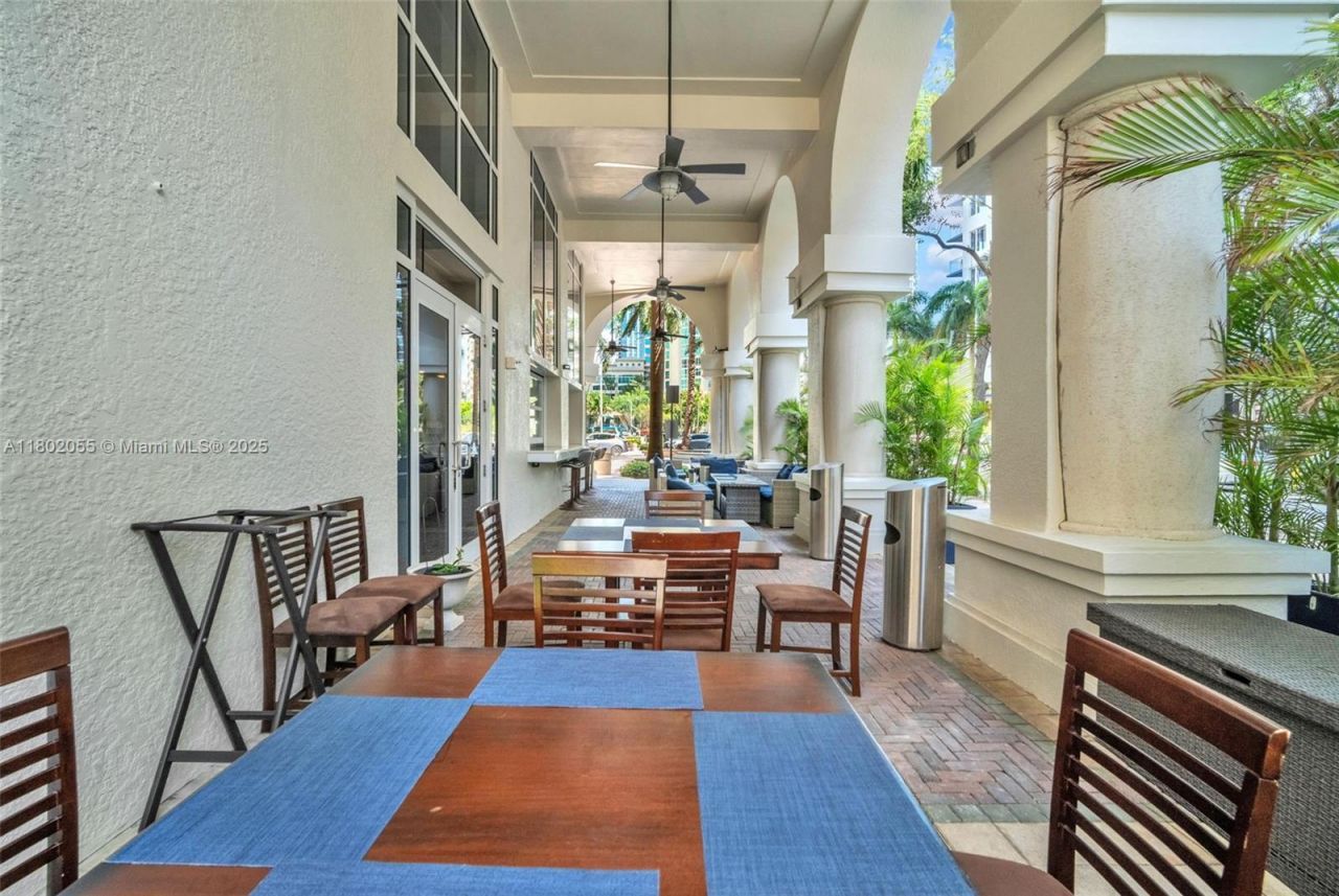 511 SE 5th Ave (restaurant), Fort Lauderdale, FL 33301 Photo