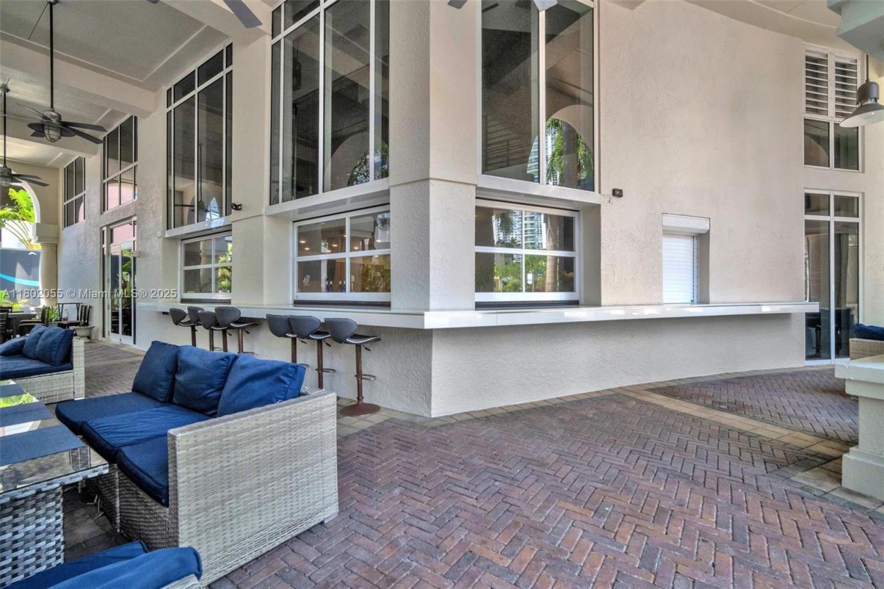 511 SE 5th Ave (restaurant), Fort Lauderdale, FL 33301 Photo