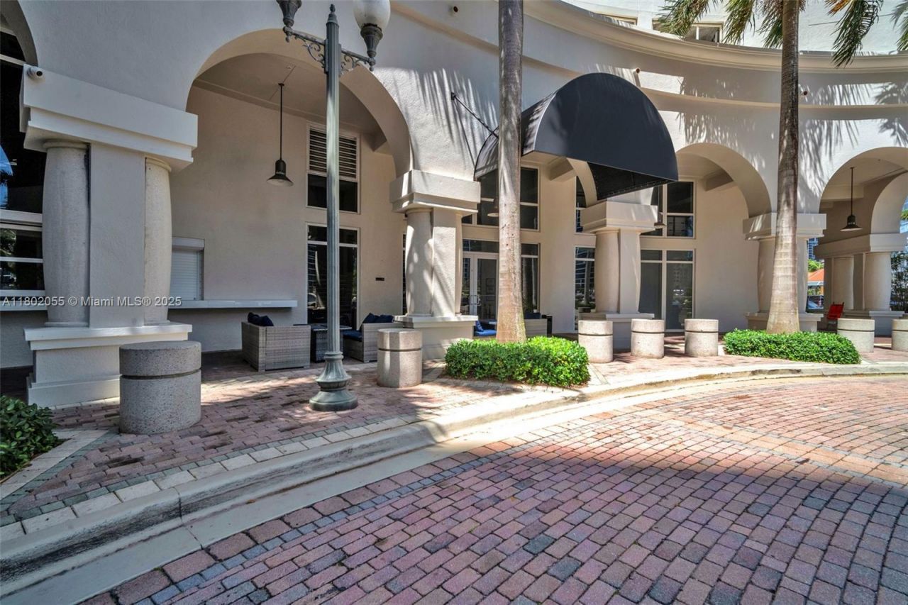 511 SE 5th Ave (restaurant), Fort Lauderdale, FL 33301 Photo