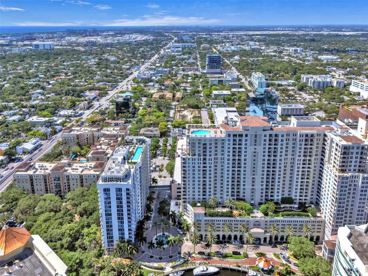 511 SE 5th Ave (restaurant), Fort Lauderdale, FL 33301 Photo