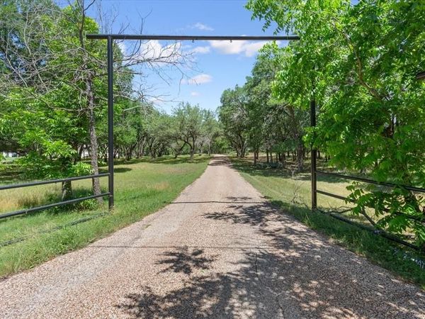 4732 Baylor Camp Road, Crawford, TX 76638