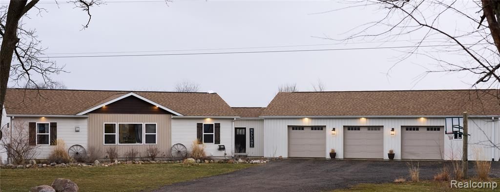 975 Miller Highway, Olivet, MI 49076 Main Photo