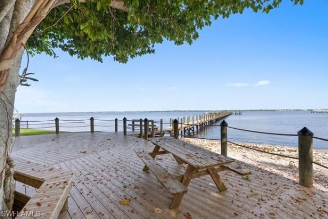 819 James St, Fort Myers, FL 33916 Photo