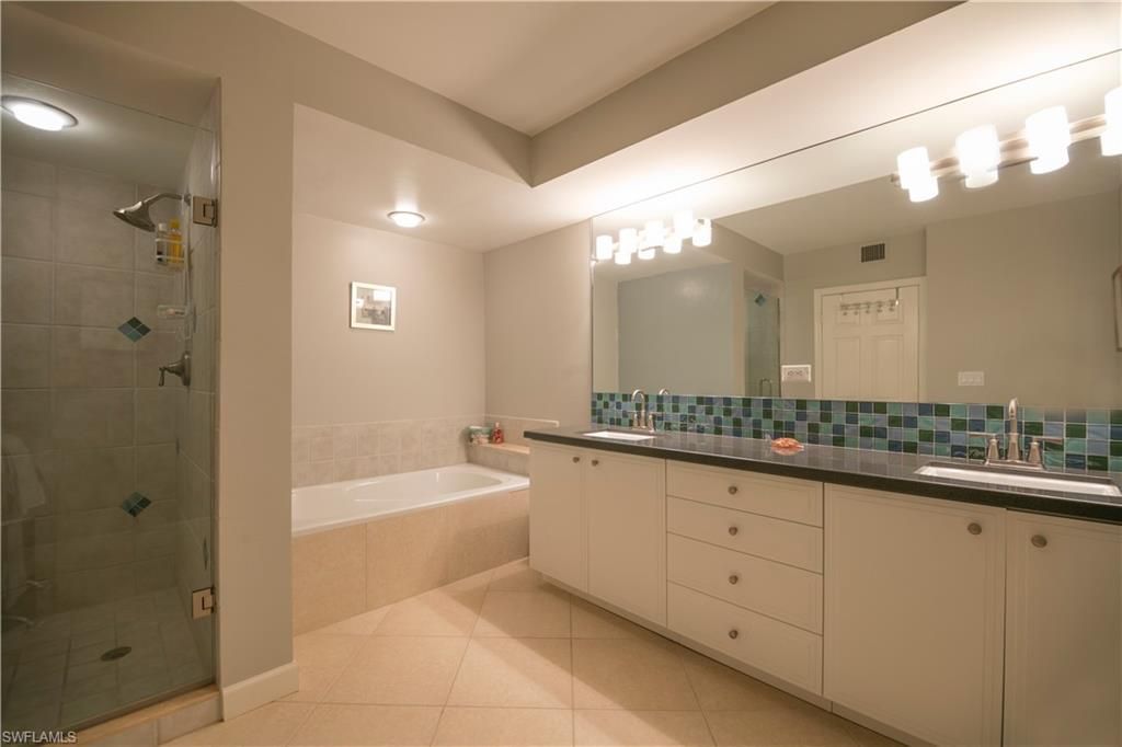 4051 Gulf Shore Blvd N, Unit 700, Naples, FL 34103 Photo