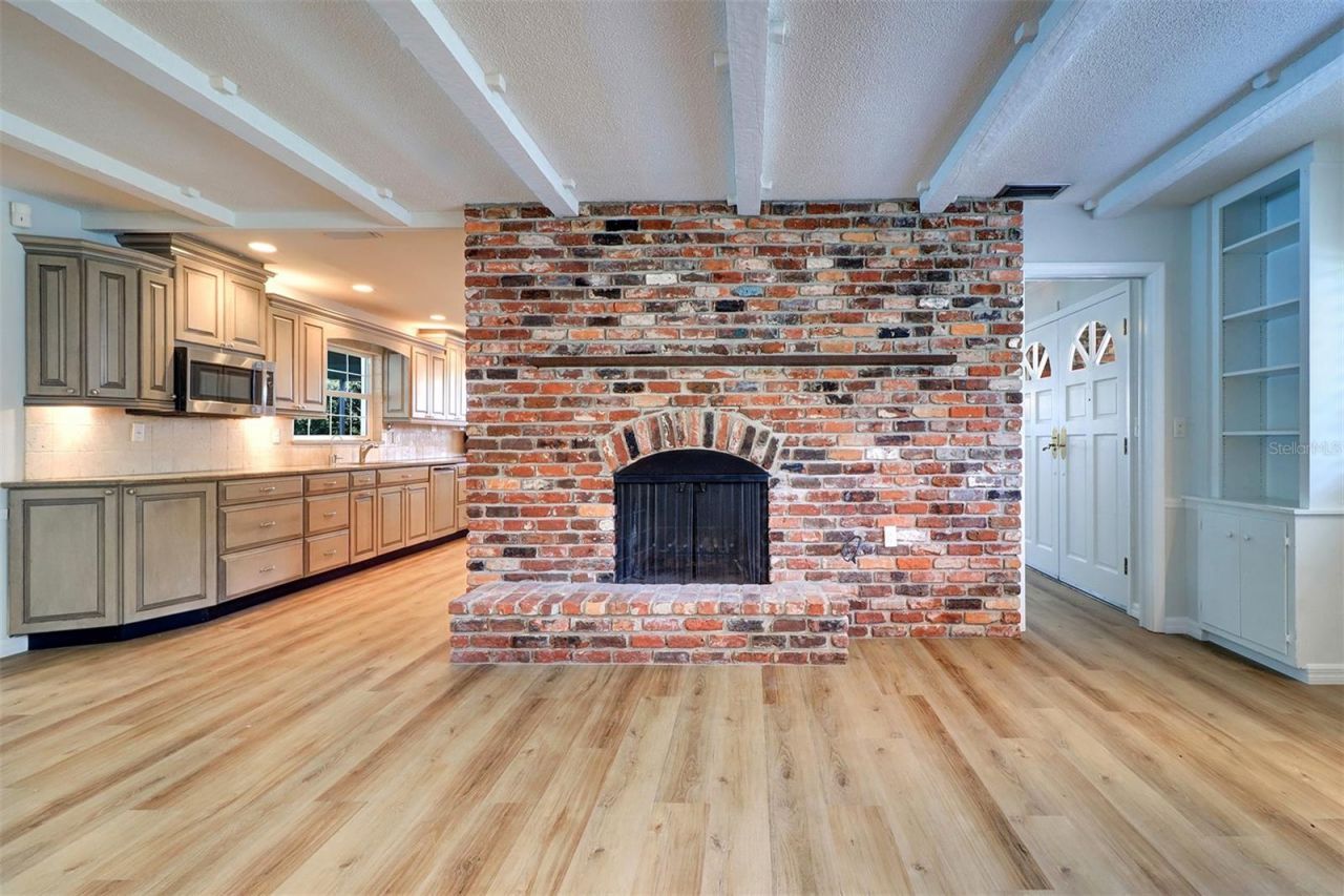 1670 Fox Road, Clearwater, FL 33764 Photo