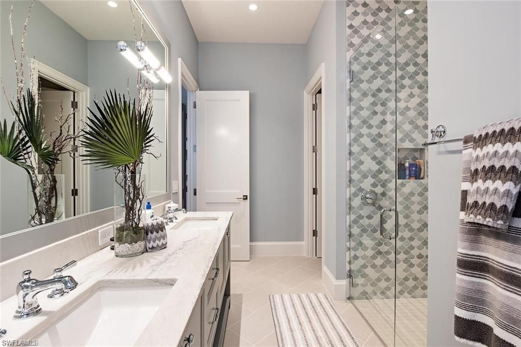 26556 Hickory Blvd, Bonita Springs, FL 34134 Photo