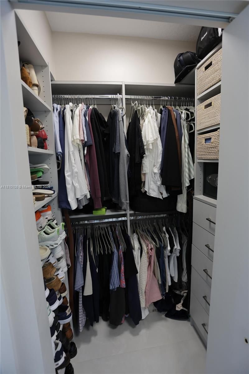 325 S Biscayne Blvd, Unit 1822, Miami, FL 33131 Photo