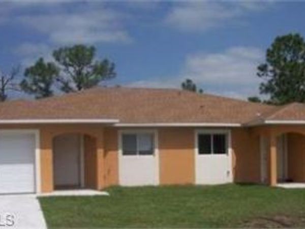 111 E 12th ST, LEHIGH ACRES, FL 33972