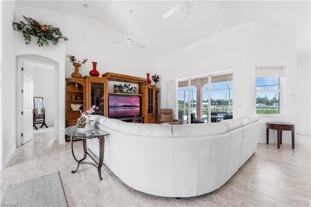 2871 Bracci Dr, Saint James City, FL 33956 Photo