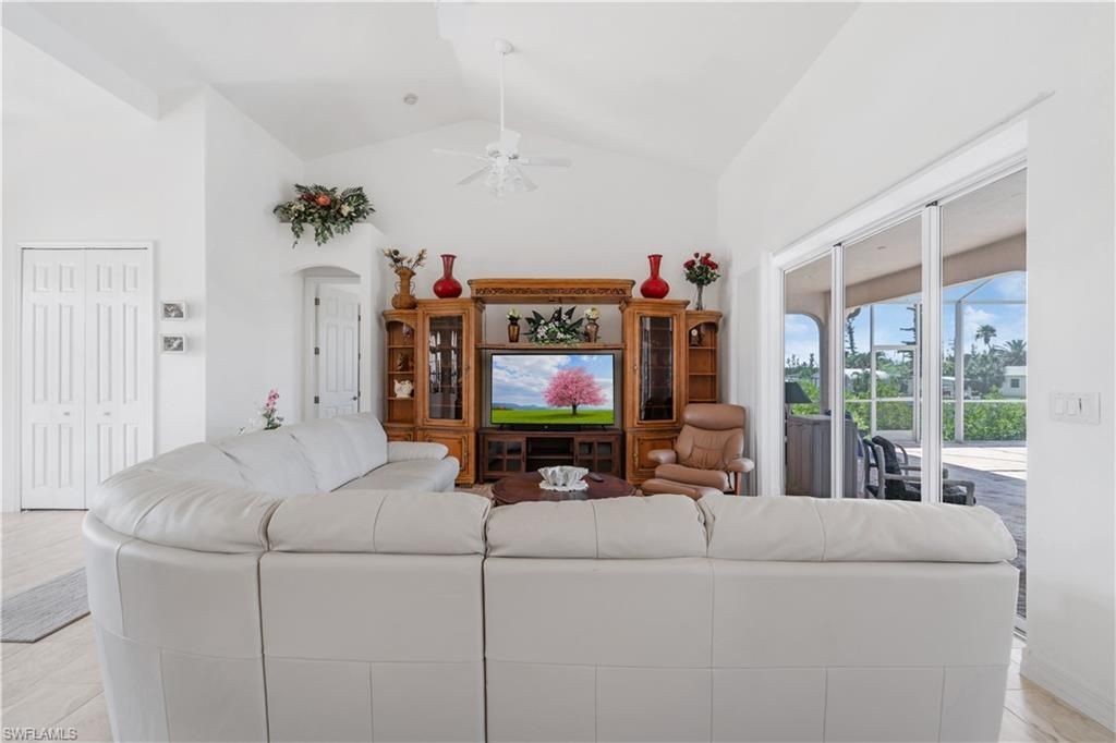 2871 Bracci Dr, Saint James City, FL 33956 Photo