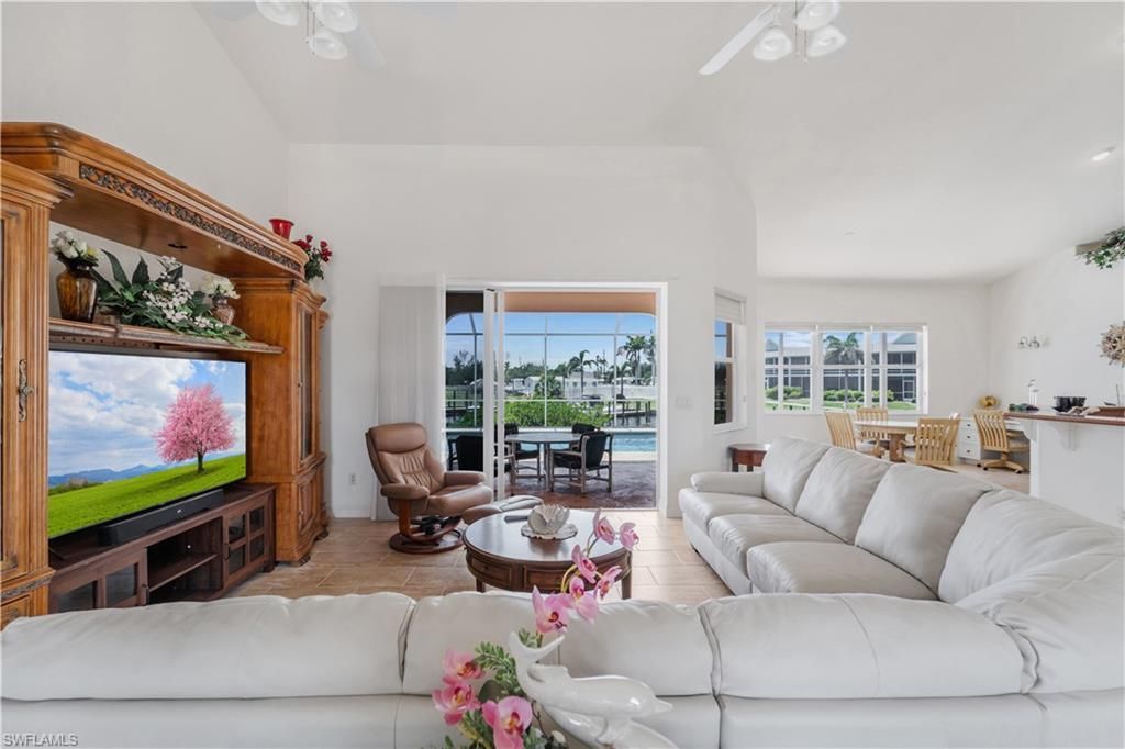 2871 Bracci Dr, Saint James City, FL 33956 Photo