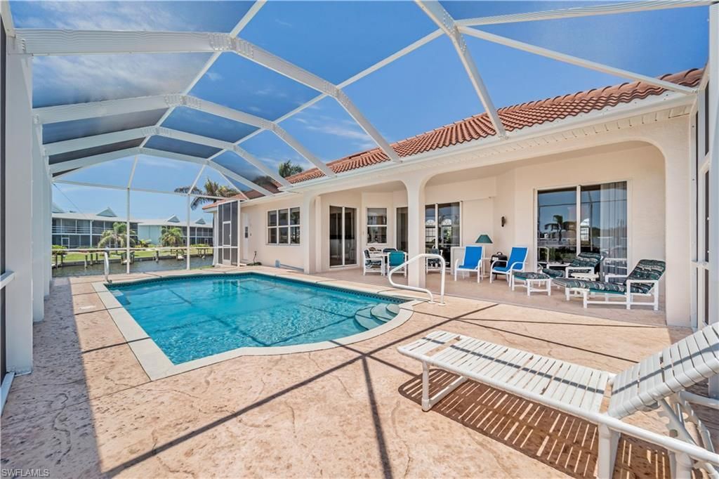 2871 Bracci Dr, Saint James City, FL 33956 Photo