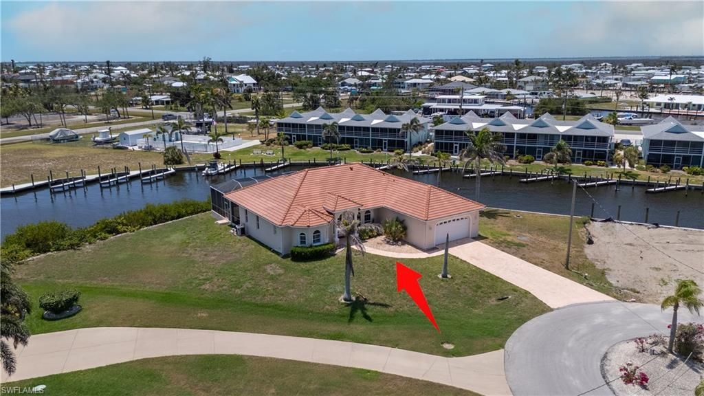 2871 Bracci Dr, Saint James City, FL 33956 Photo