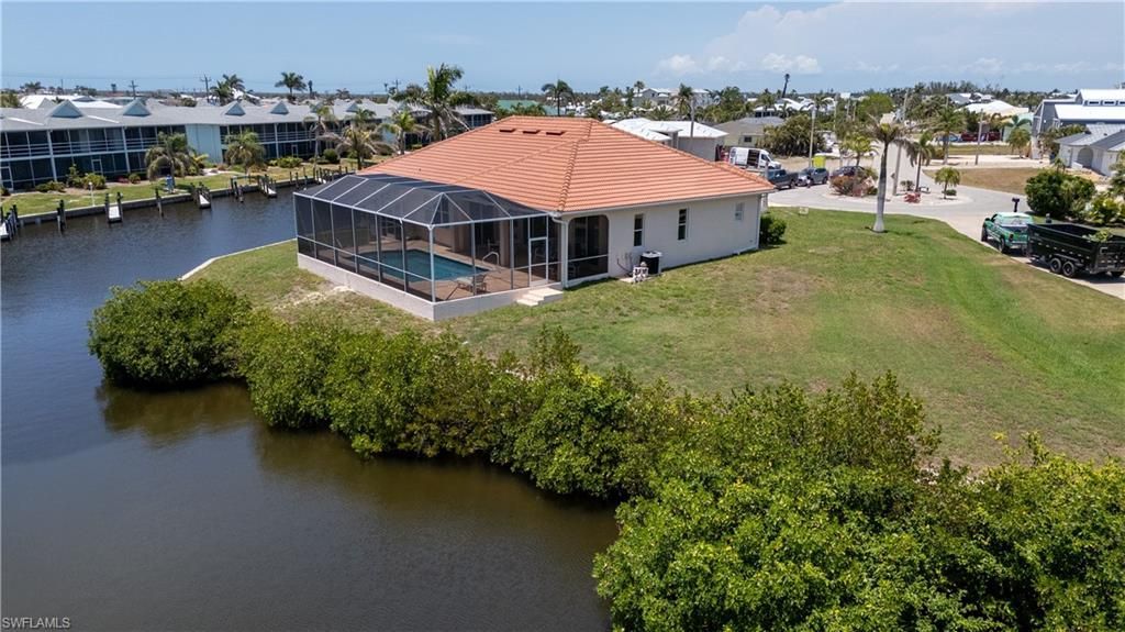 2871 Bracci Dr, Saint James City, FL 33956 Photo