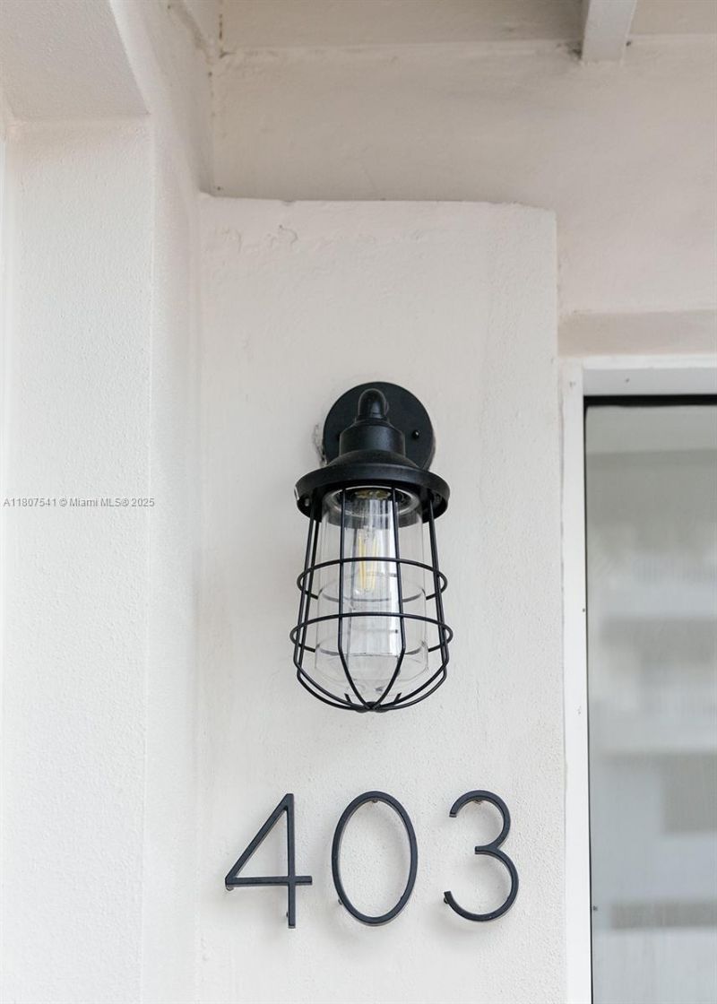 403 SW 12th Ave, Unit 4, Miami, FL 33130 Photo