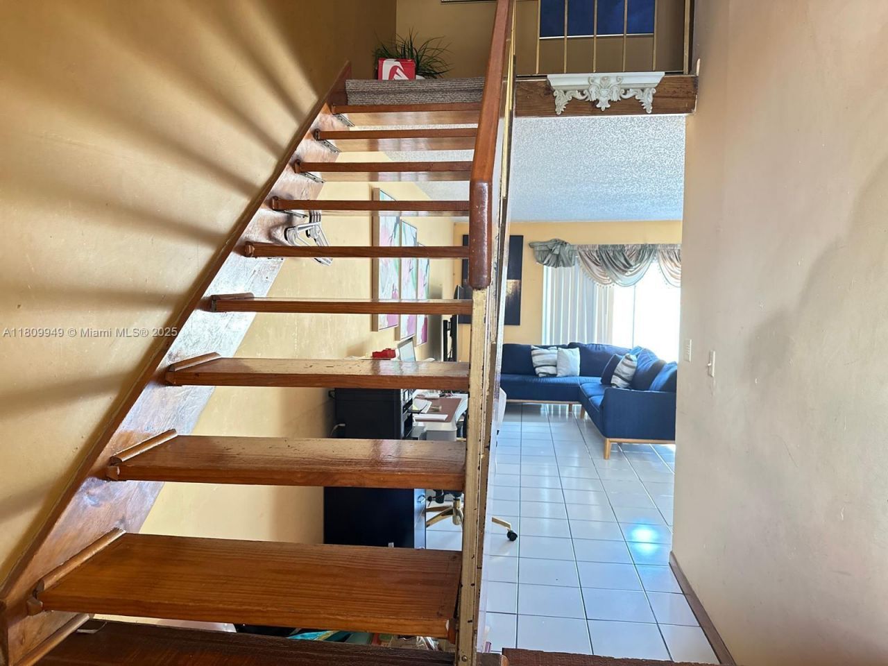 9999 NW 9th St Cir, Unit 1-11, Miami, FL 33172 Photo