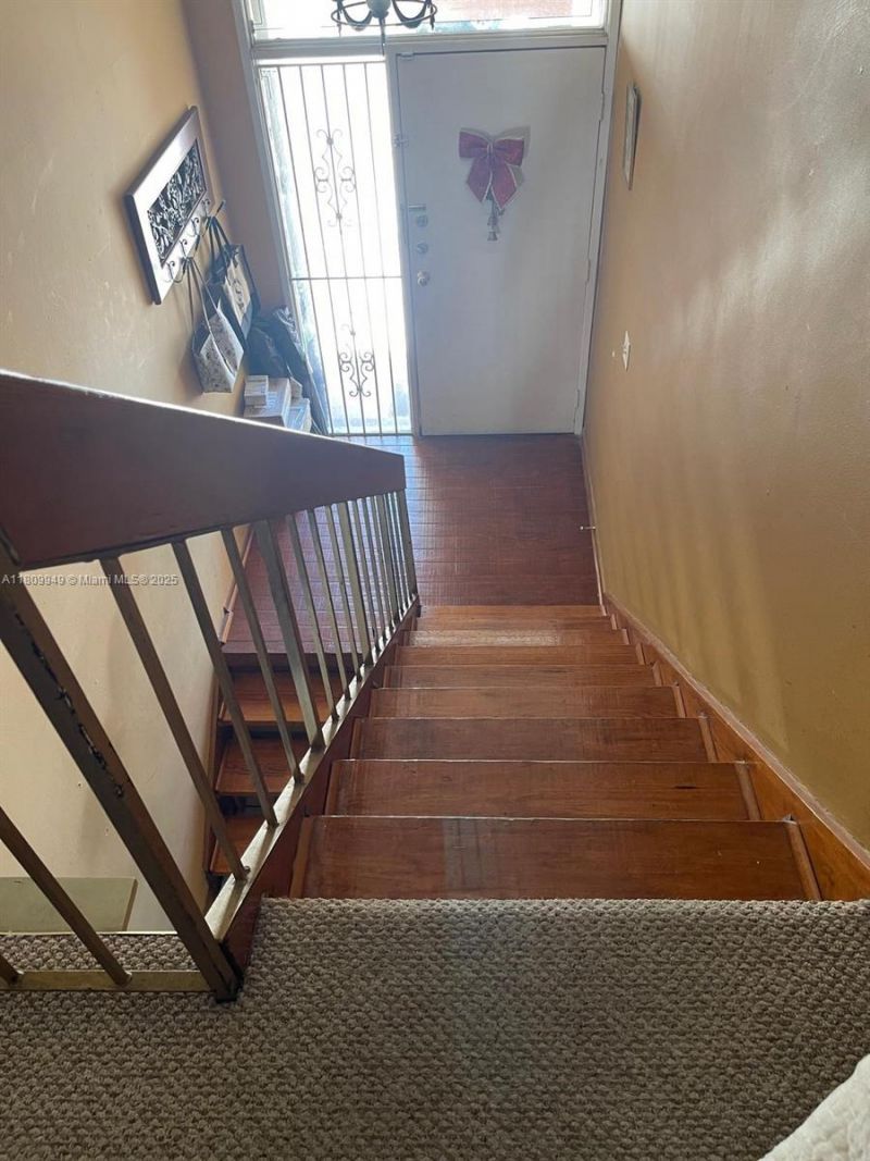 9999 NW 9th St Cir, Unit 1-11, Miami, FL 33172 Photo