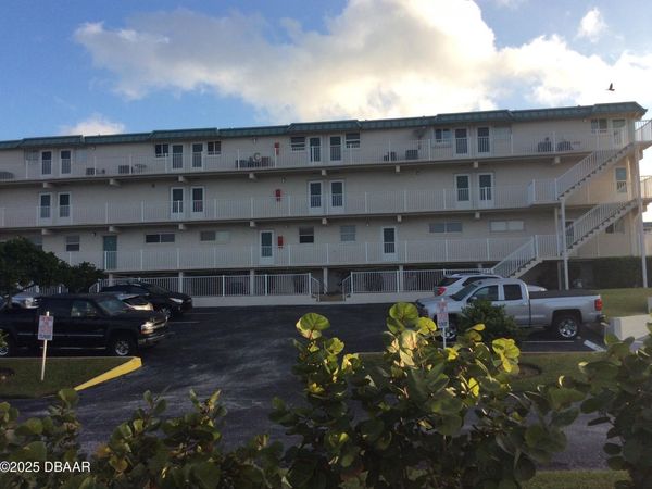 4849 saxon Drive, Unit C102, New Smyrna Beach, FL 32169