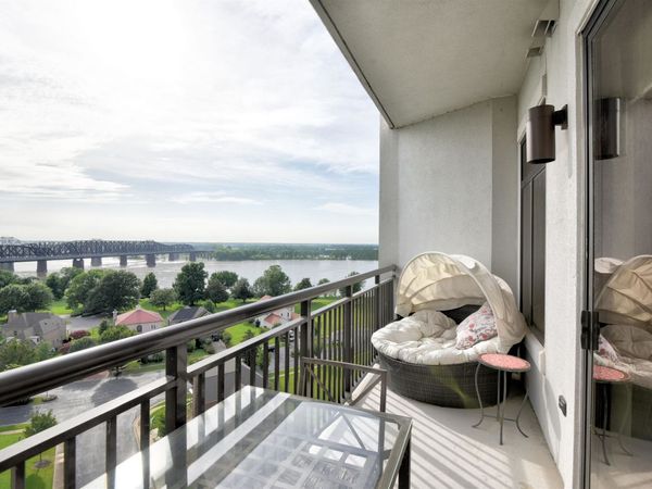 717 RIVERSIDE DR, Unit 904, Memphis, TN 38103