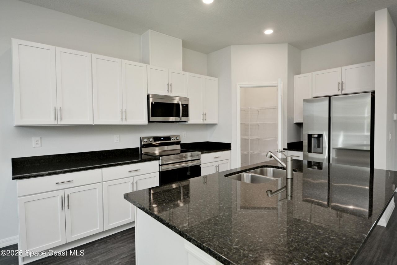 883 Parrotfish Street Sw, Palm Bay, FL 32908 Photo