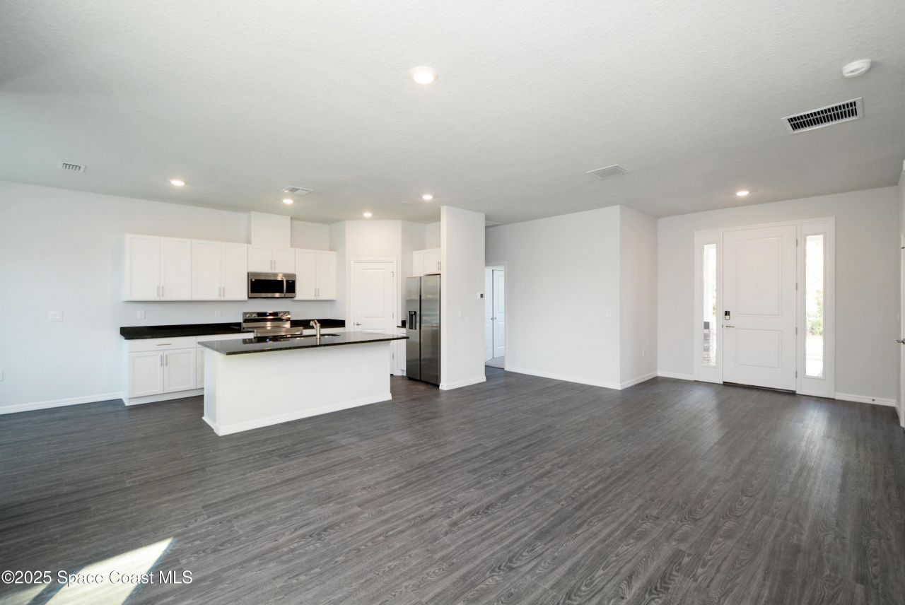 883 Parrotfish Street Sw, Palm Bay, FL 32908 Photo