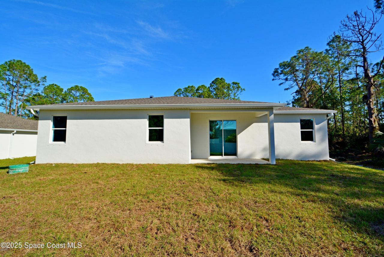 883 Parrotfish Street Sw, Palm Bay, FL 32908 Photo