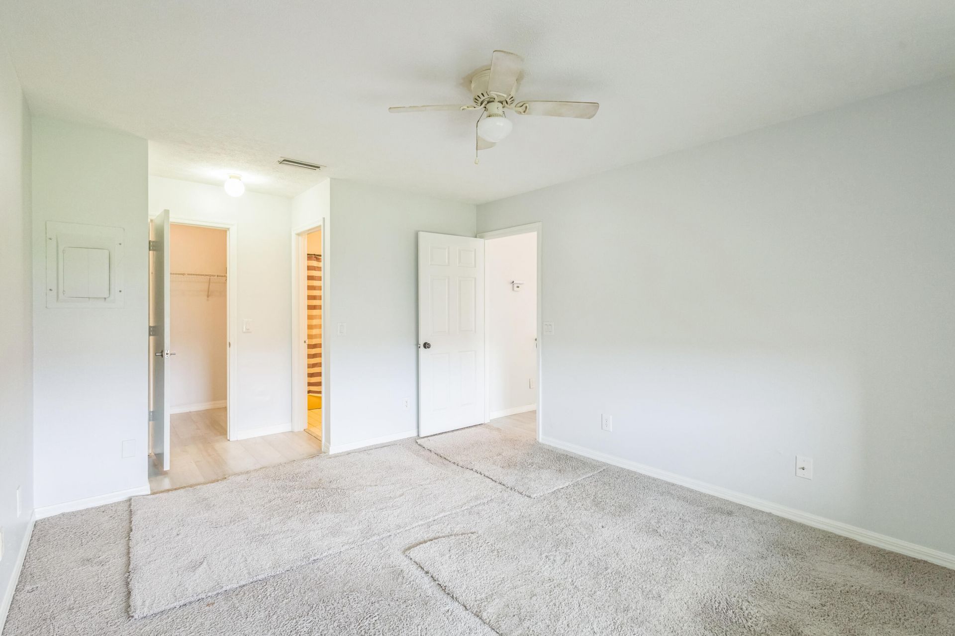 6537 SE Federal Highway, Unit 202, Stuart, FL 34997 Photo