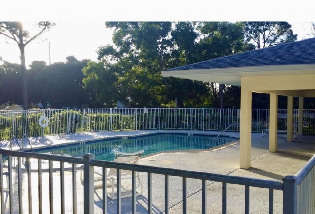 6537 SE Federal Highway, Unit 202, Stuart, FL 34997 Photo