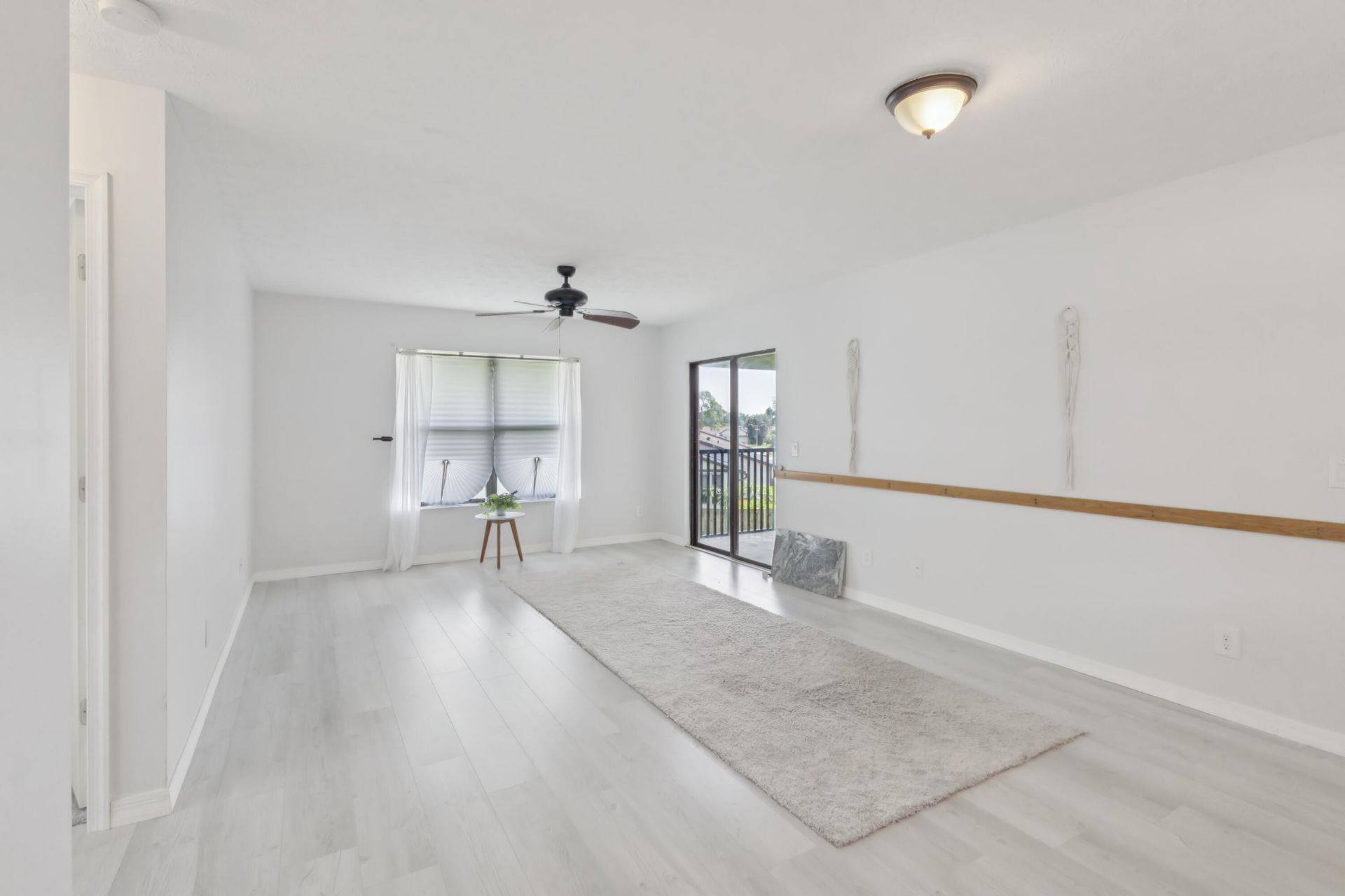 6537 SE Federal Highway, Unit 202, Stuart, FL 34997 Photo