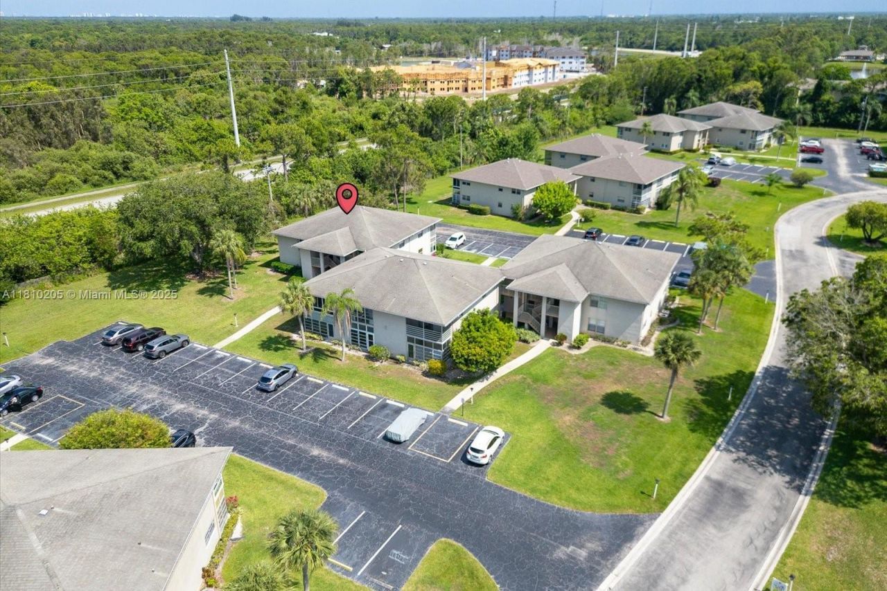 20 Lake Vista Trl, Unit 107, Port Saint Lucie, FL 34952 Photo