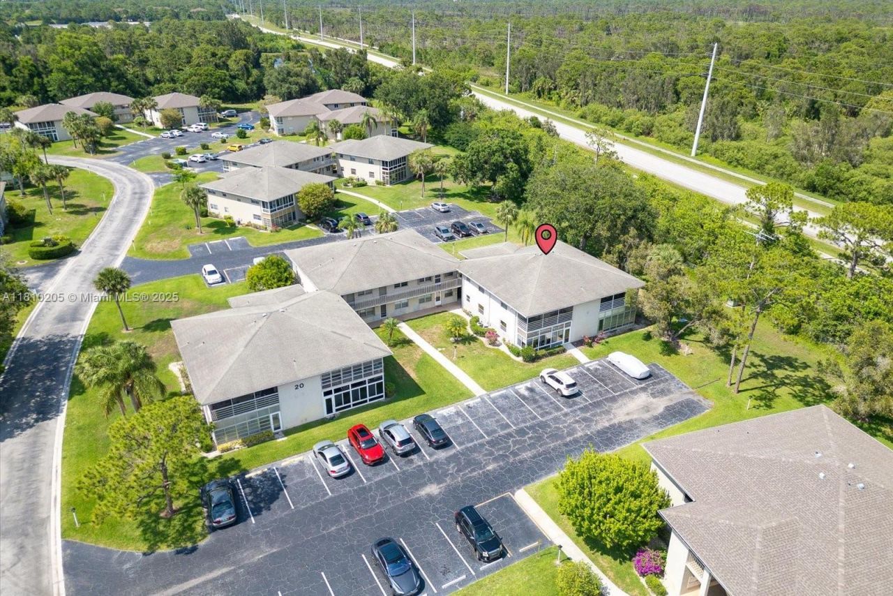 20 Lake Vista Trl, Unit 107, Port Saint Lucie, FL 34952 Photo